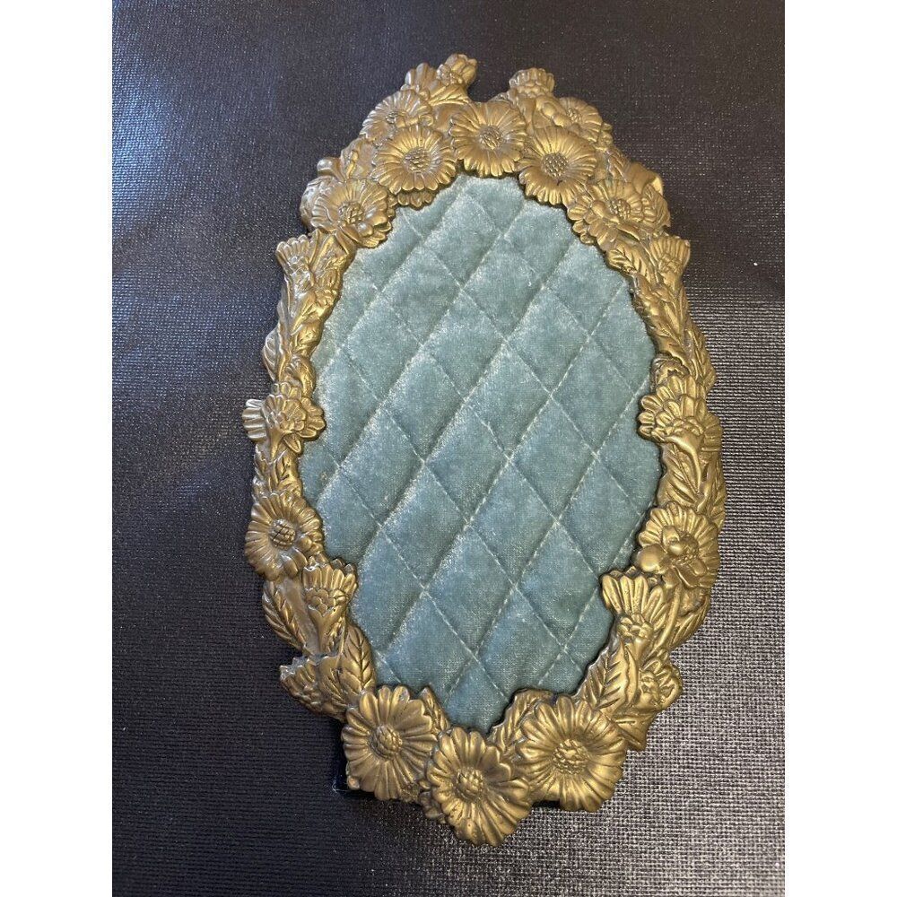 Vintage Floral Oval Picture Frame Padded Front Brooch Board Sewing Needle Holder